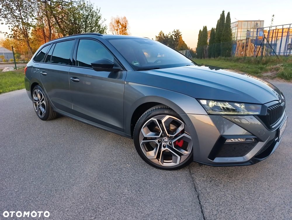 Skoda Octavia 2.0 TDI DSG 4x4 RS - 9