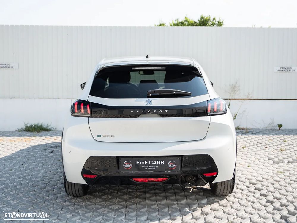 Peugeot e-208 50 kWh Active Pack - 9