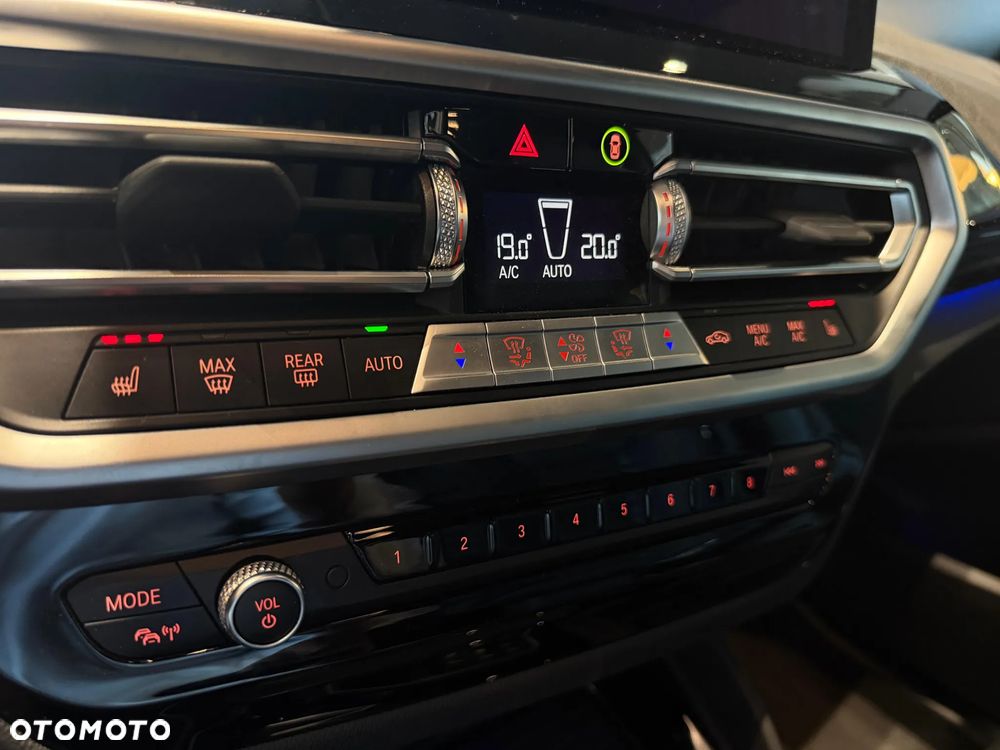 BMW X4 xDrive20d sport - 26