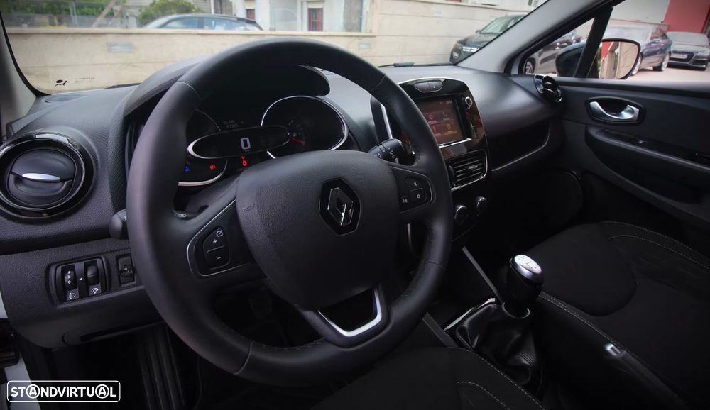 Renault Clio Sport Tourer 0.9 TCe Limited - 9