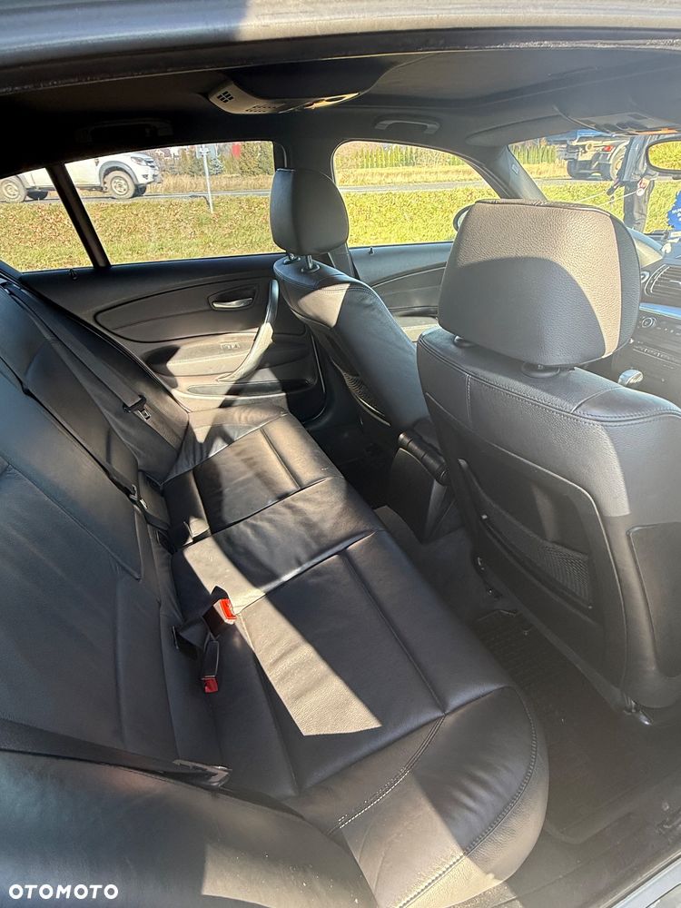 BMW Seria 1 120d DPF - 7