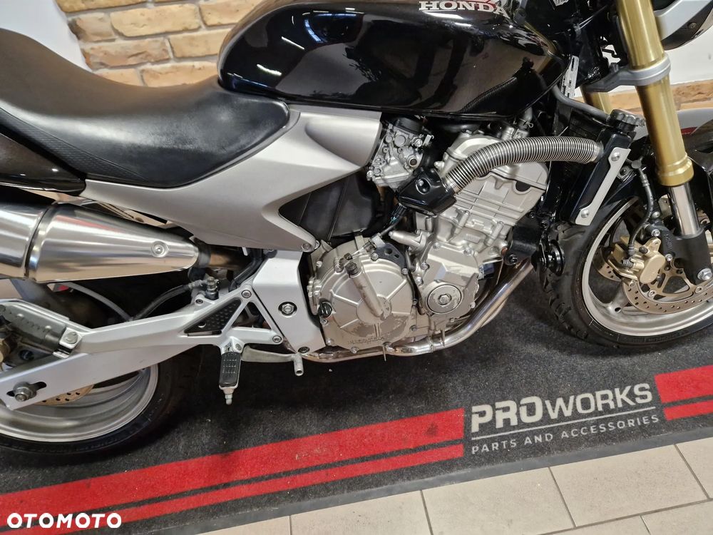 Honda Hornet - 23
