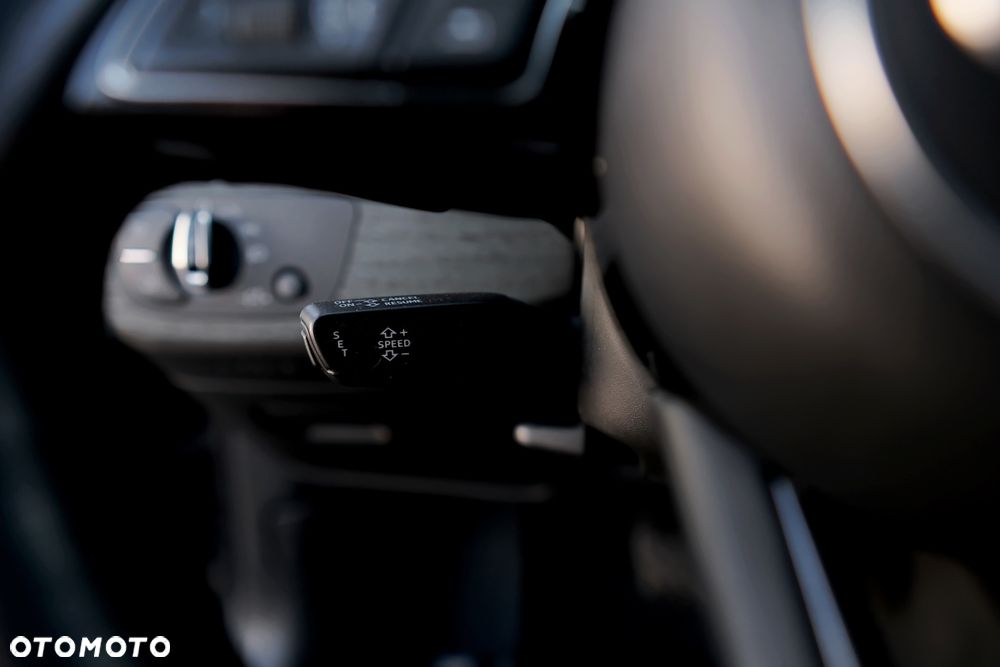 Audi A4 Limousine 2.0 TFSI quattro S tronic design - 30