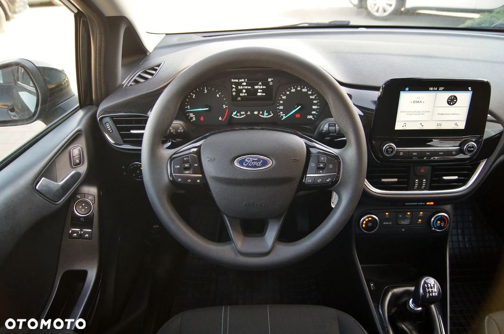 Ford Fiesta 1.5 TDCi SYNC Edition - 11