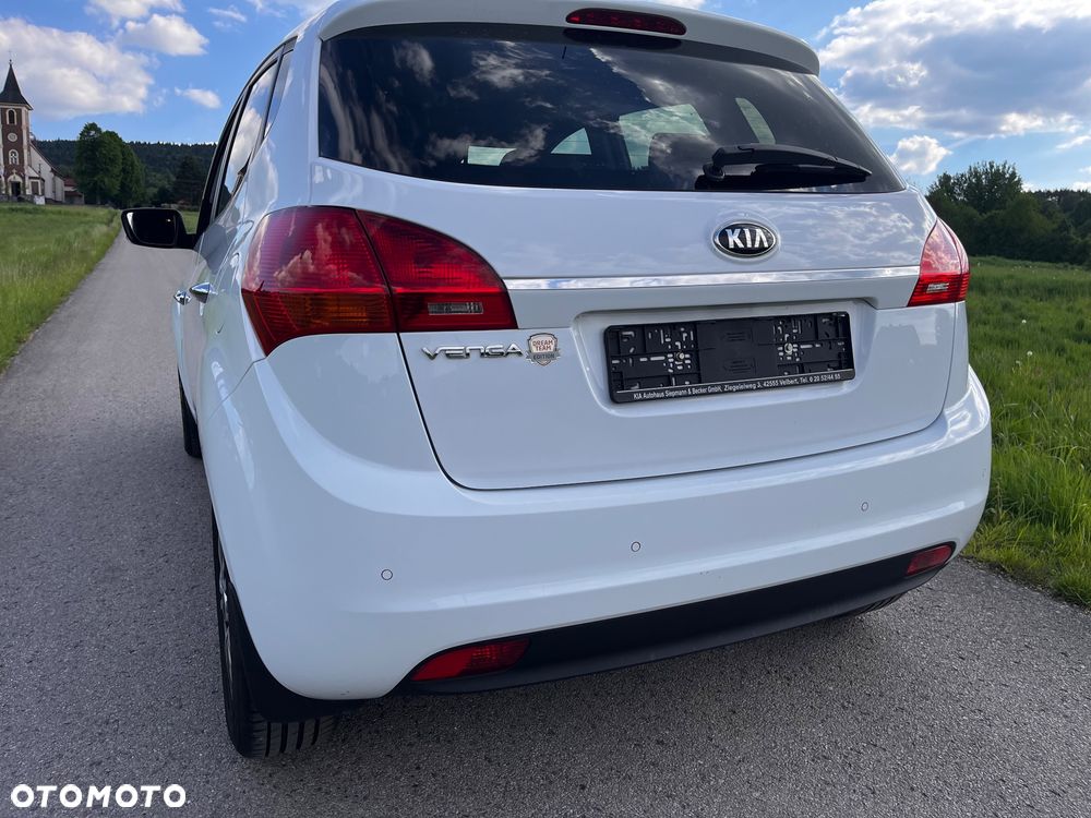 Kia Venga 1.4 CVVT Dream-Team Edition - 4