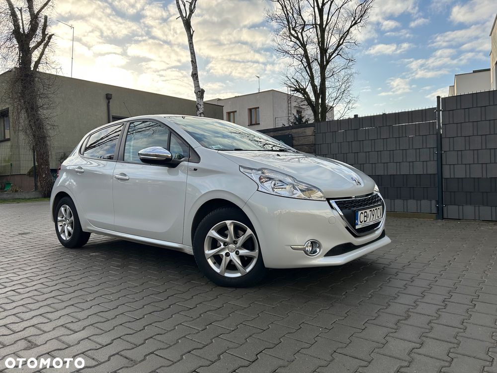 Peugeot 208 1.2 PureTech Style - 30