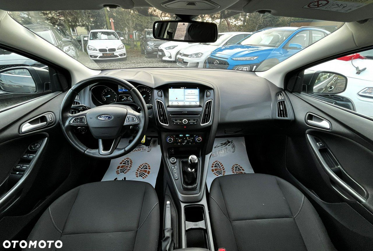 Ford Focus - 16