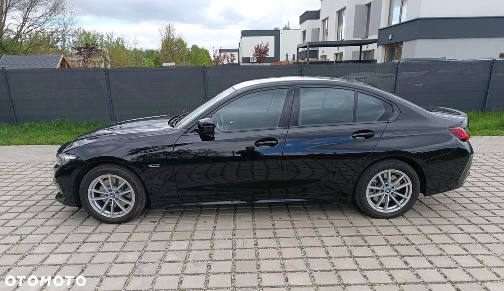 BMW Seria 3 320e Advantage - 3