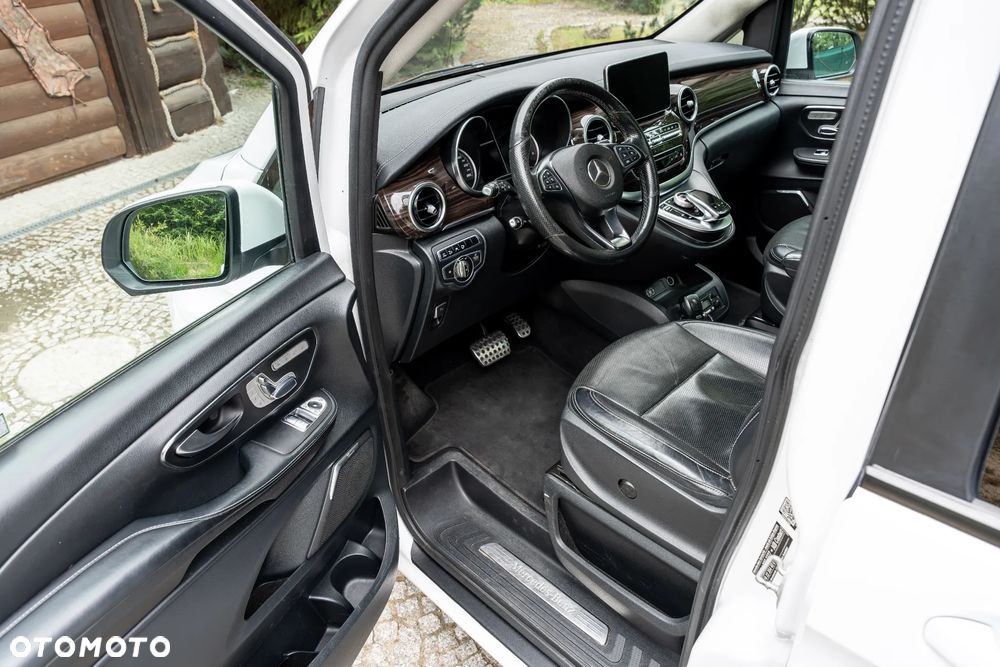 Mercedes-Benz Klasa V 250 d 4-Matic 7G-Tronic - 20