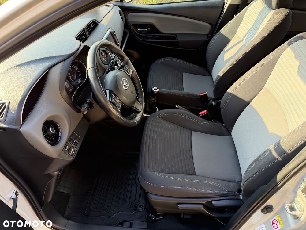 Toyota Yaris 1.0 VVT-i Life - 31