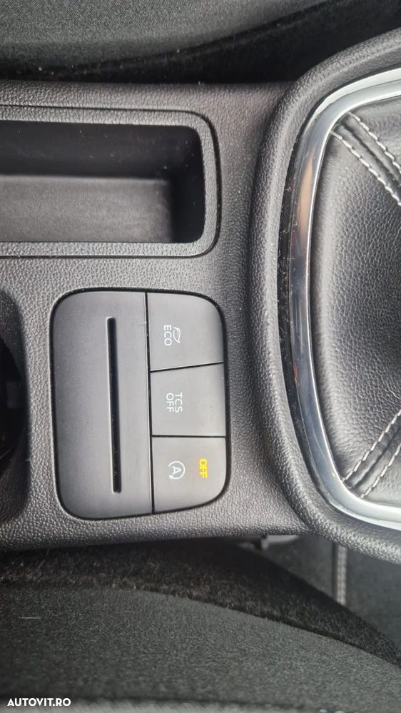 Ford Fiesta 1.0 EcoBoost Titanium - 13