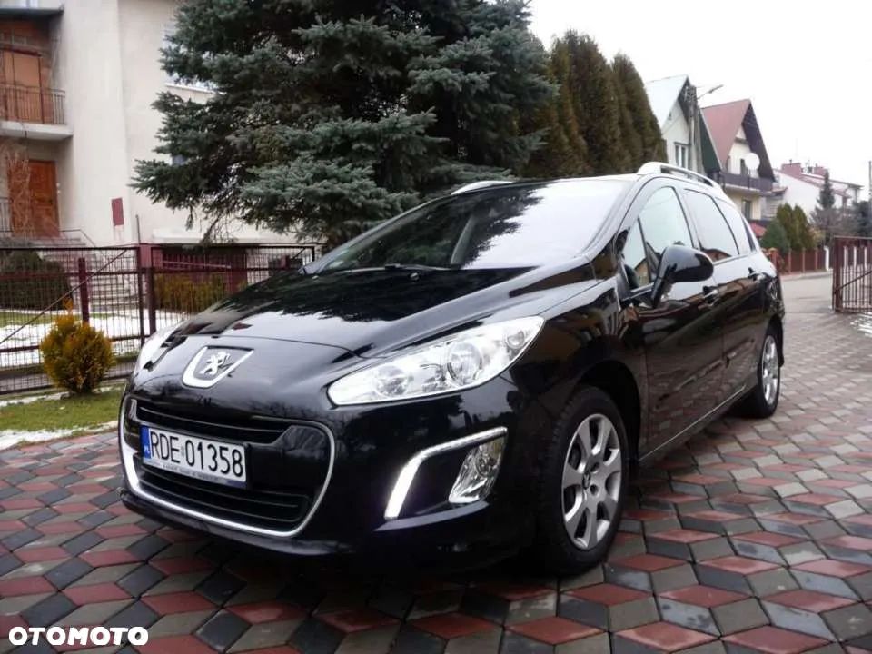 Peugeot 308 - 1