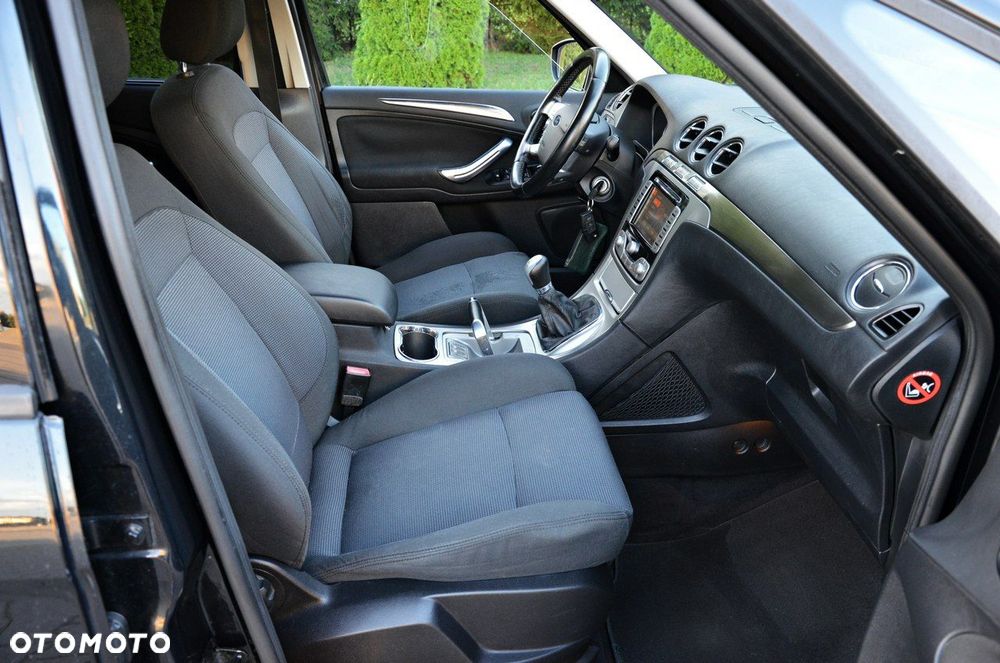 Ford S-Max - 7