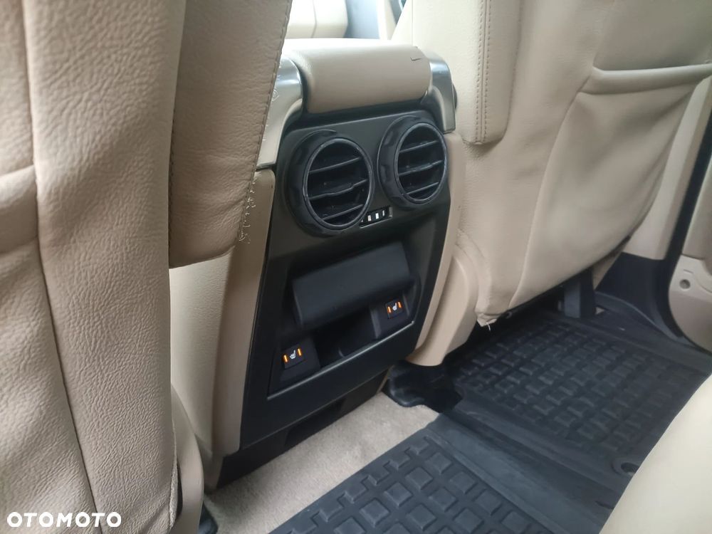 Land Rover Discovery 2.7D V6 HSE - 19