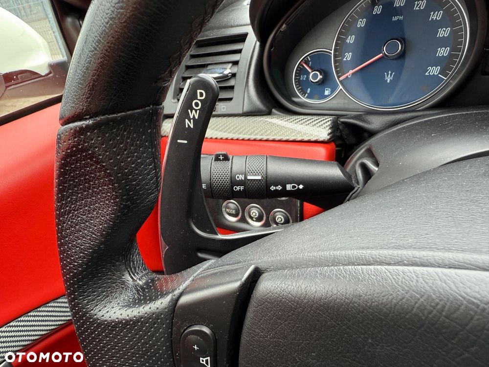 Maserati GranTurismo Sport - 14