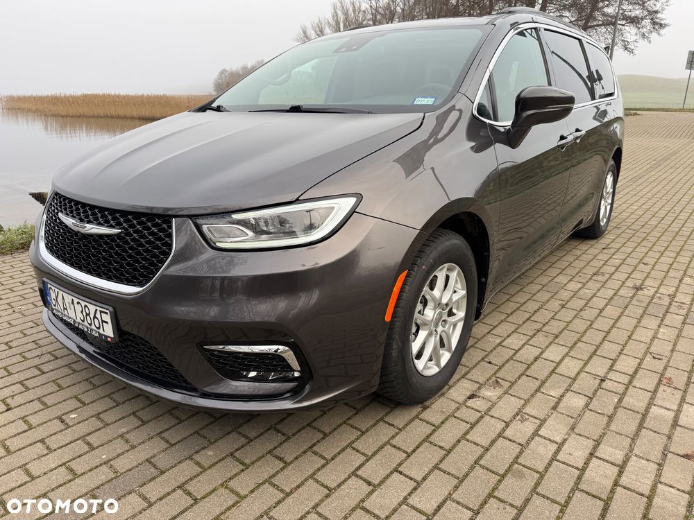 Chrysler Pacifica - 3