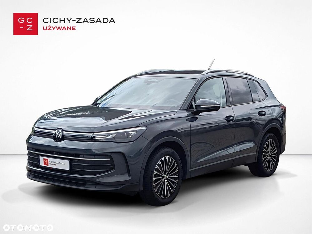 Volkswagen Tiguan - 1