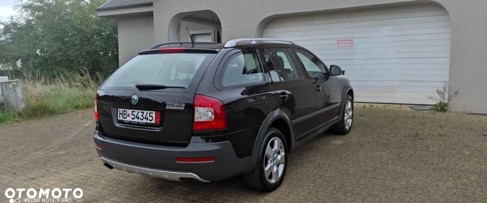 Skoda Octavia Combi 2.0 TDI DPF Scout 4x4 - 14