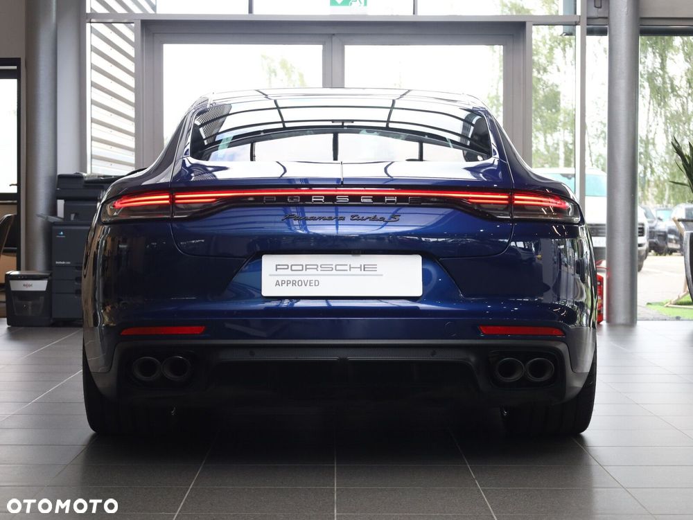 Porsche Panamera Turbo S - 7