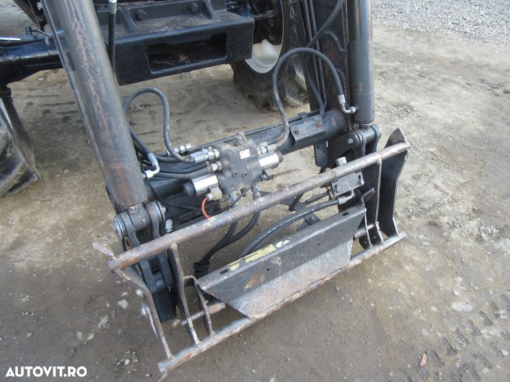 New Holland TL 100 A - 14