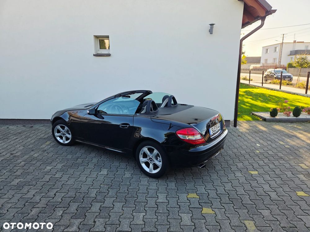 Mercedes-Benz SLK - 11