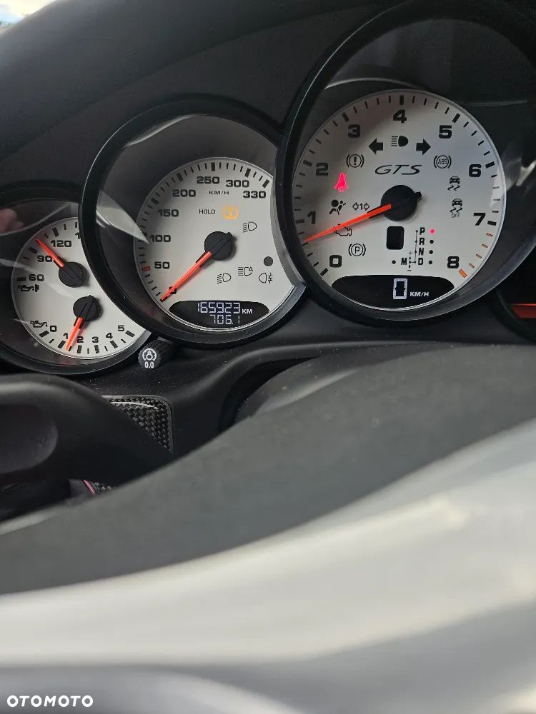 Porsche Panamera GTS - 18