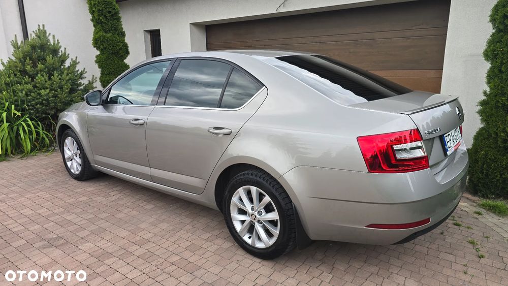 Skoda Octavia - 5