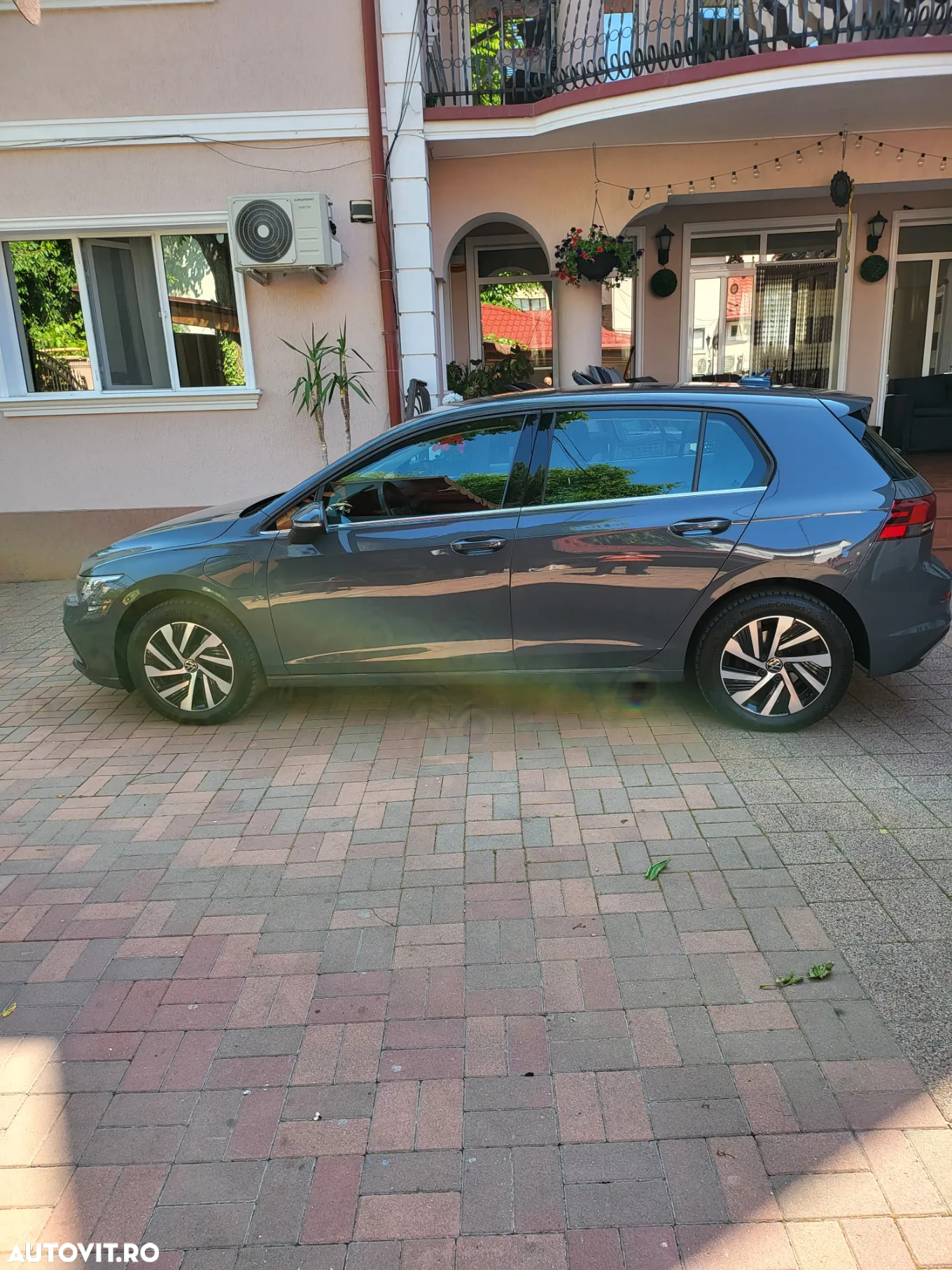 Volkswagen Golf - 4