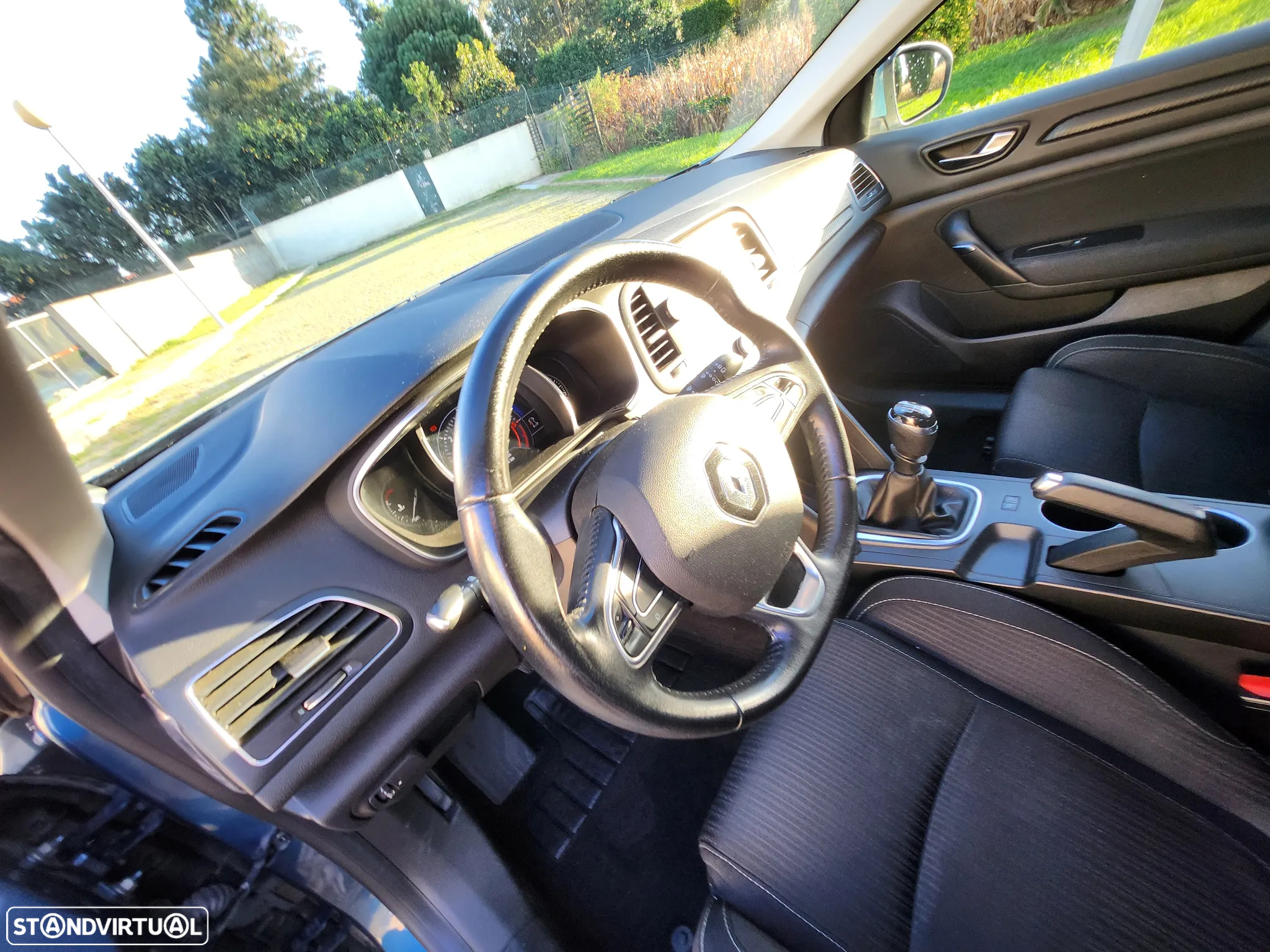 Renault Mégane Sport Tourer 1.5 dCi Confort SS - 6