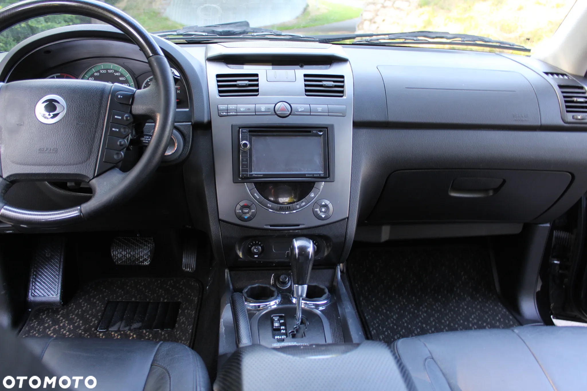 SsangYong/KGM Rexton 270 XDi Quartz - 12