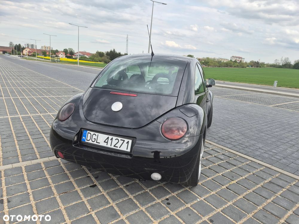 Volkswagen New Beetle 2.0 - 5