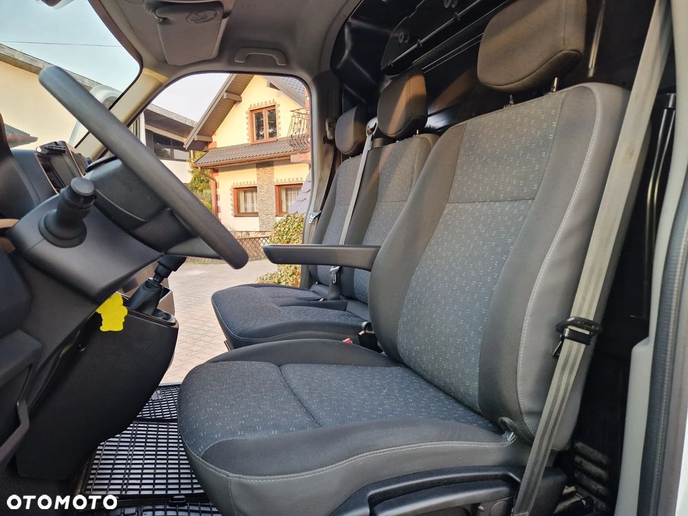 Opel Movano - 22