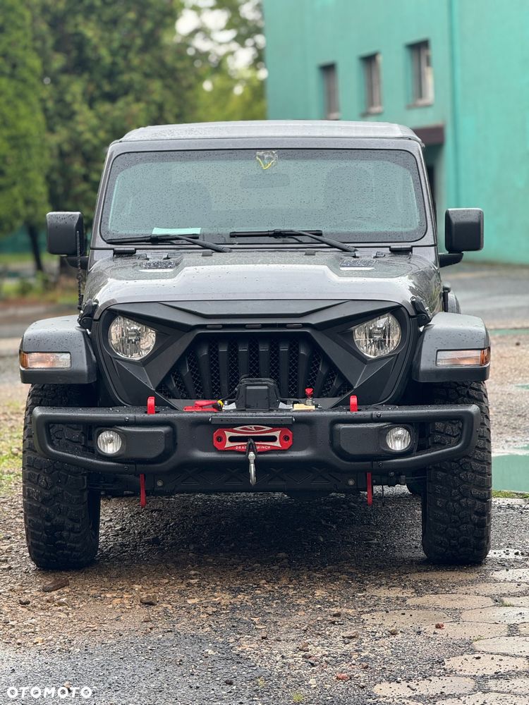 Jeep Wrangler - 2