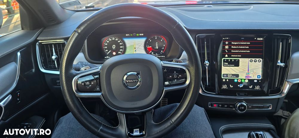 Volvo S90 D4 Geartronic R Design - 4