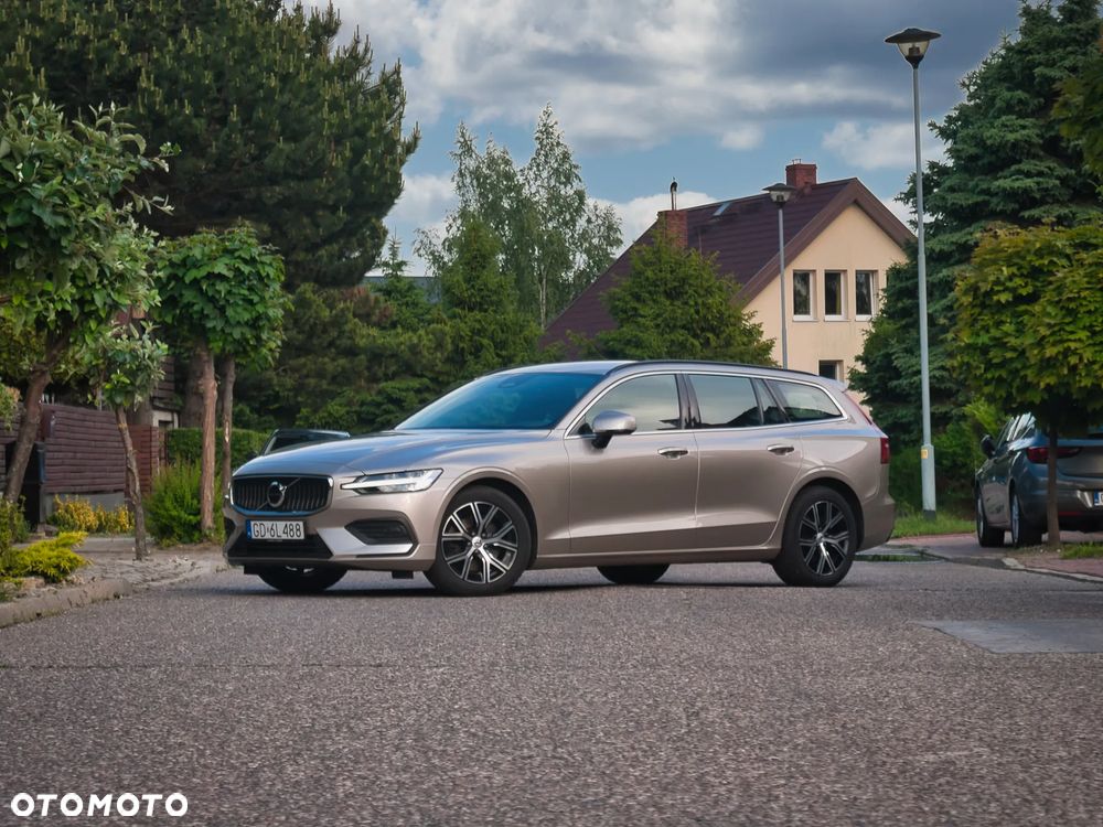Volvo V60 B3 B Core - 1