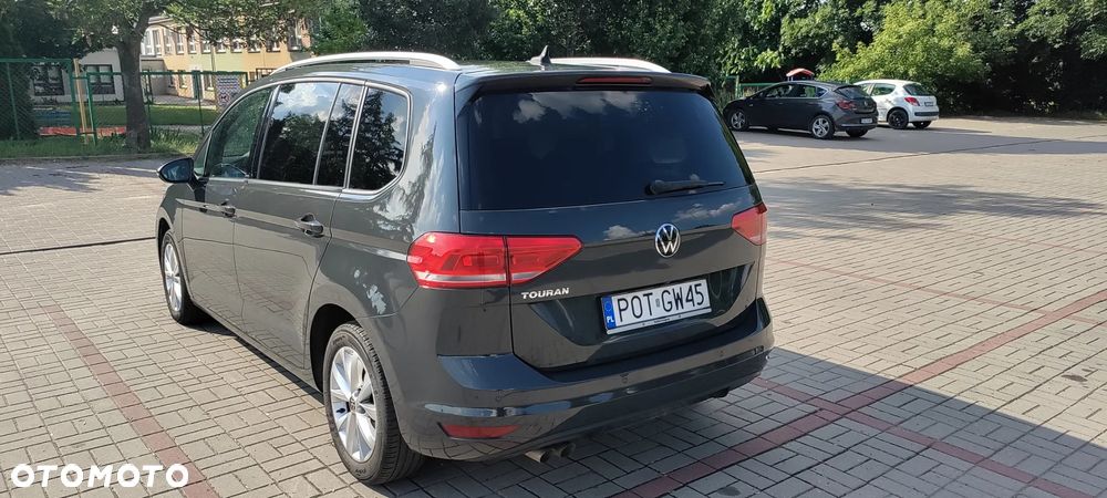 Volkswagen Touran 2.0 TDI SCR DSG ACTIVE - 1