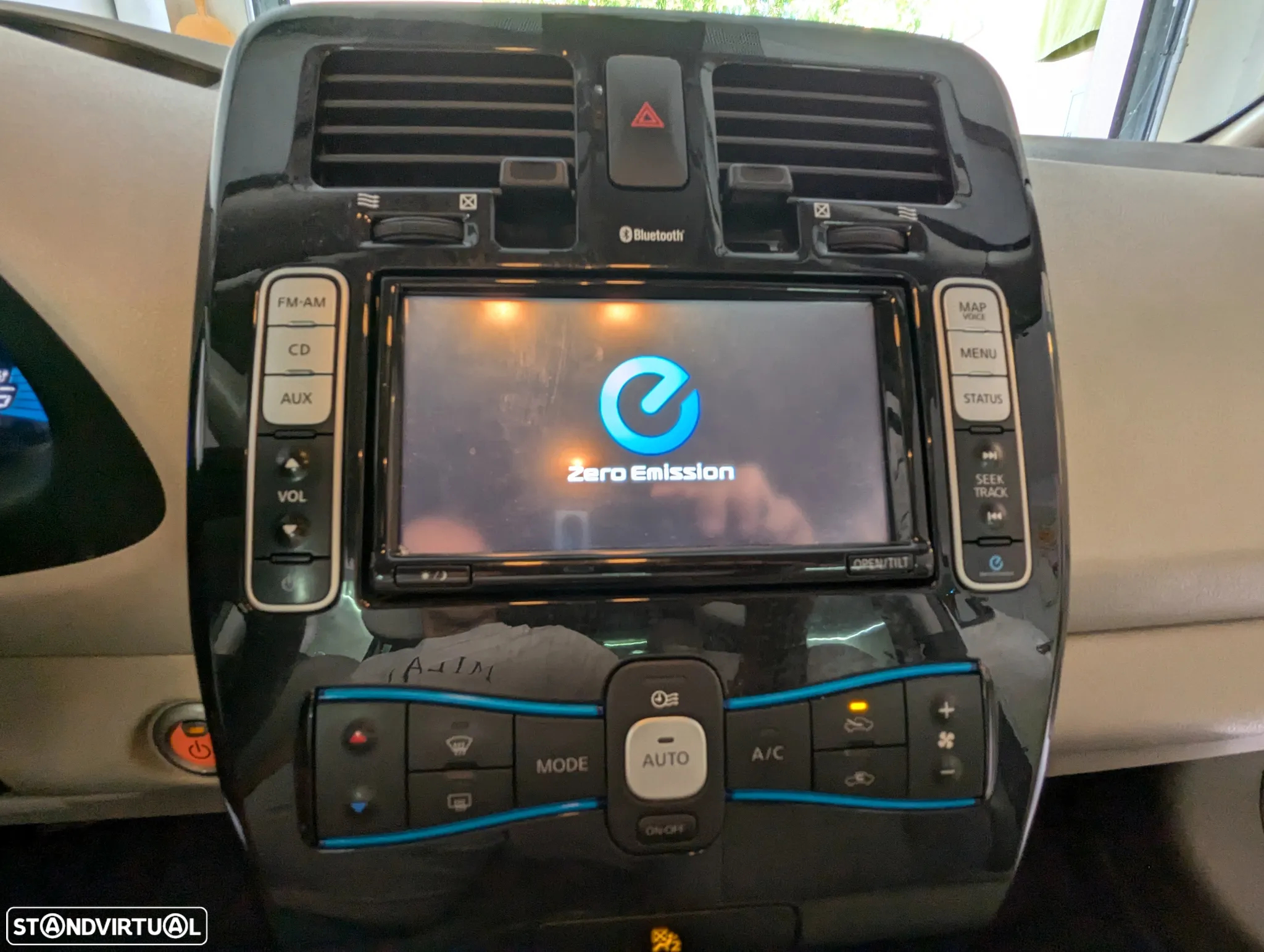 Nissan Leaf 24 kWh (c/ Bateria) Acenta - 11