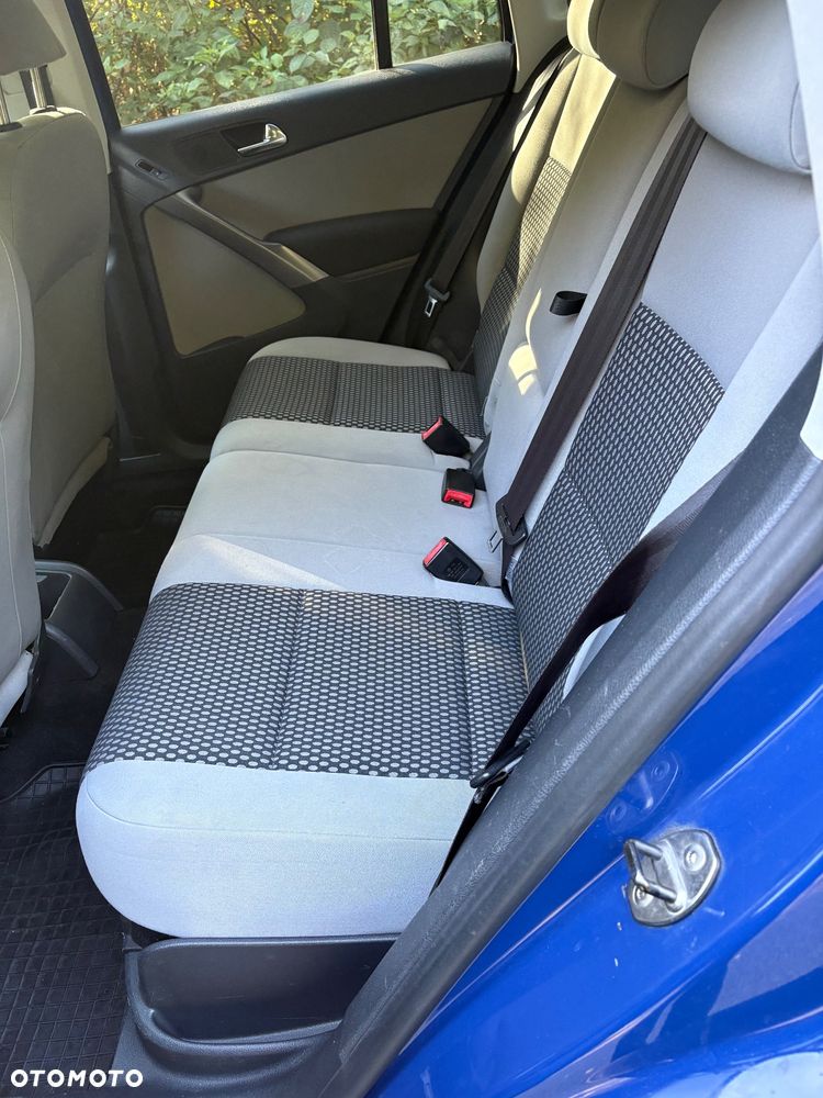 Volkswagen Tiguan - 15