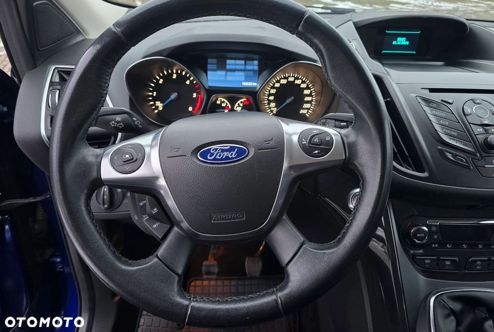 Ford Kuga 2.0 TDCi 4x4 Titanium - 24