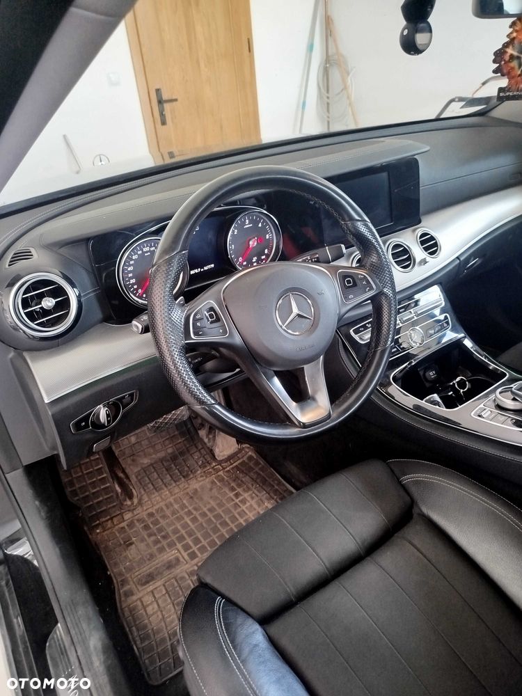 Mercedes-Benz Inny - 4