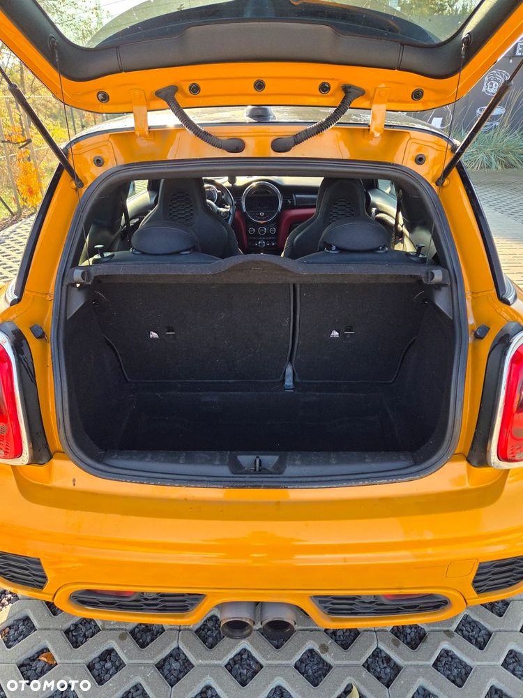 MINI John Cooper Works - 17