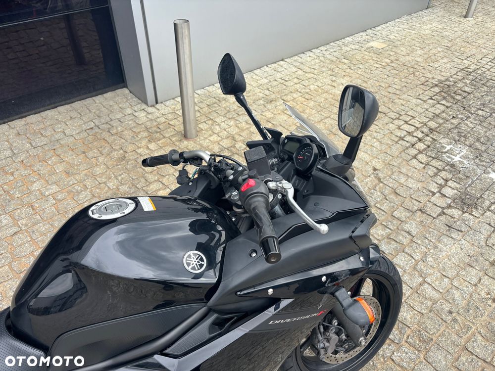 Yamaha XJ - 8