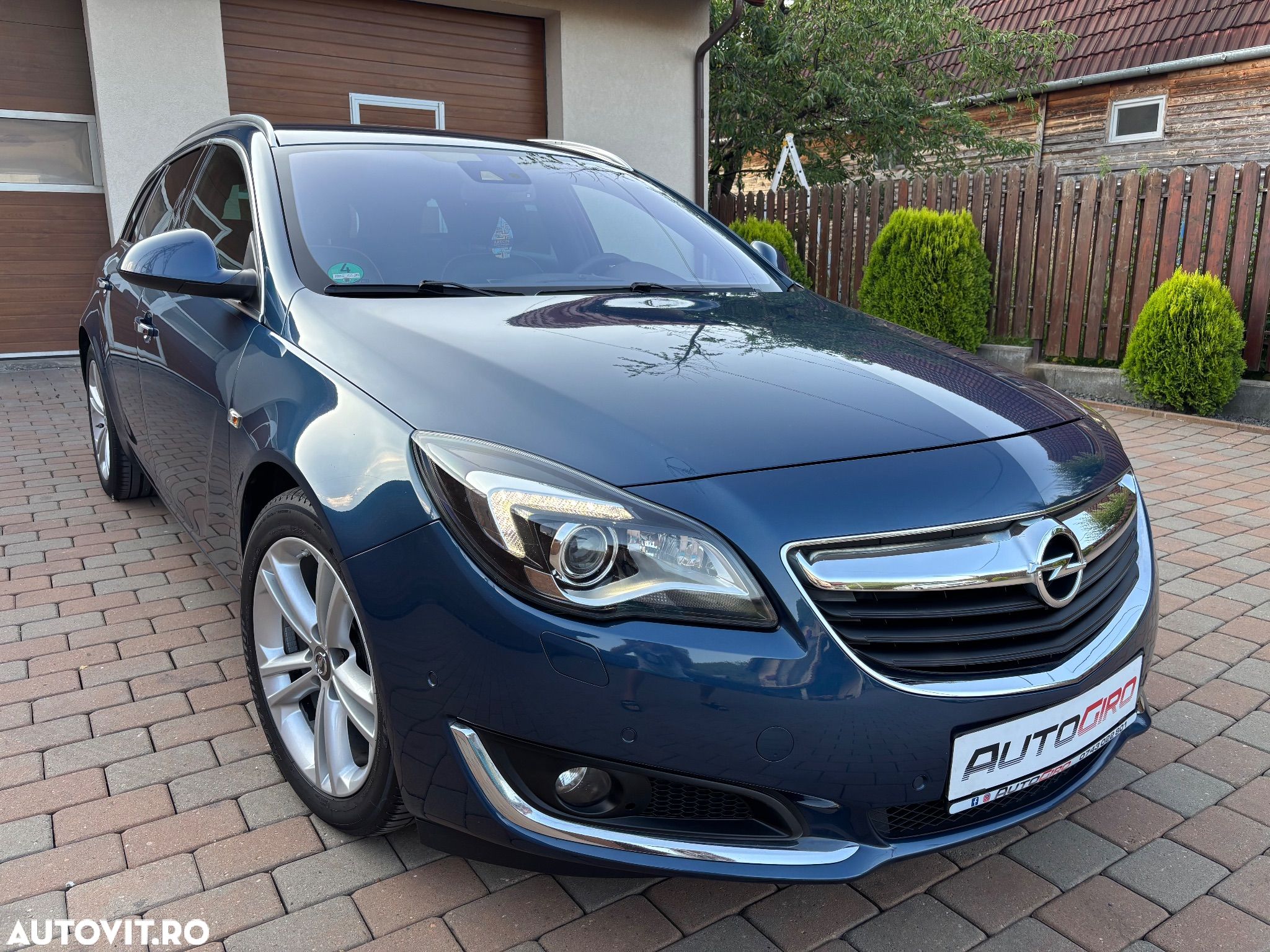 Opel Insignia Grand Sport 2.0 CDTI Start/Stop Exclusive - 1