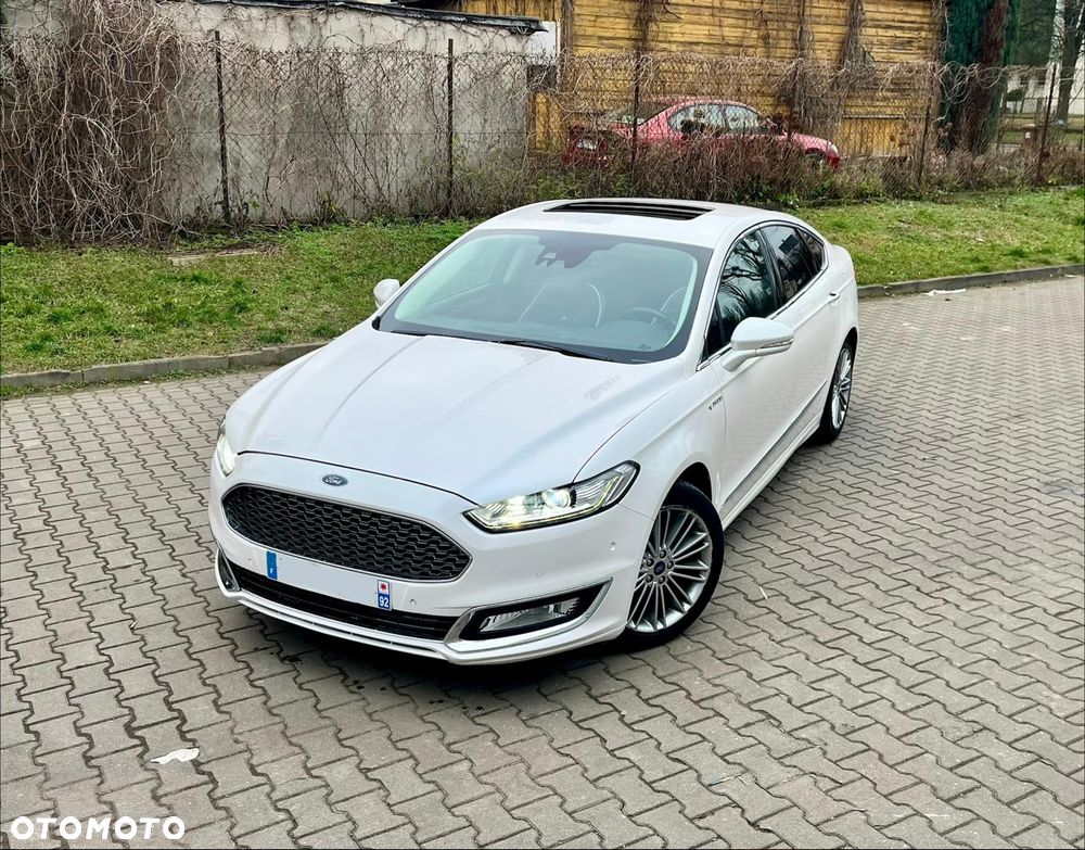 Ford Mondeo 2.0 Hybrid Vignale - 4