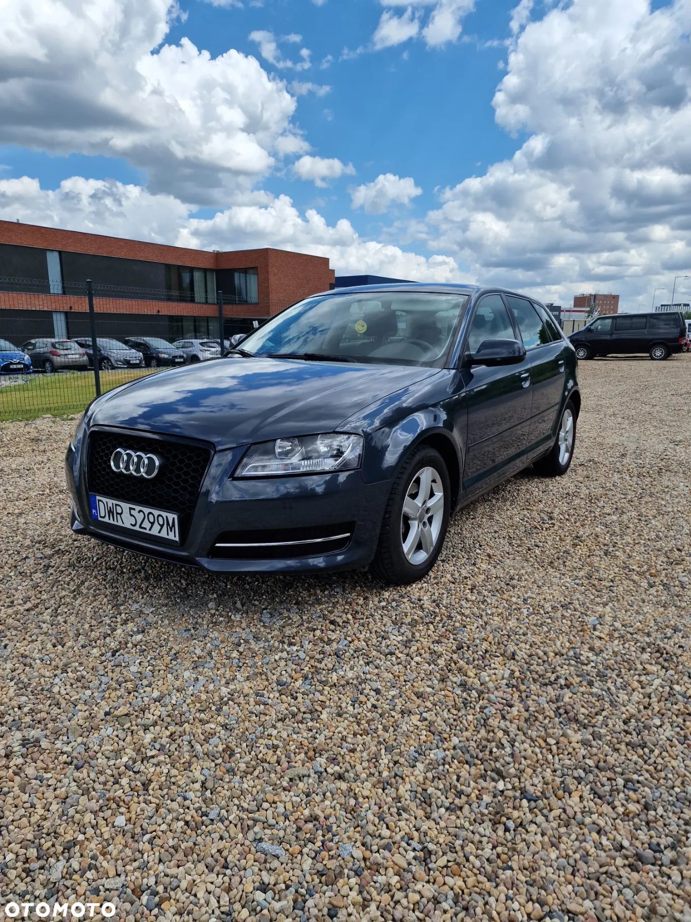 Audi A3 1.6 Ambiente - 1