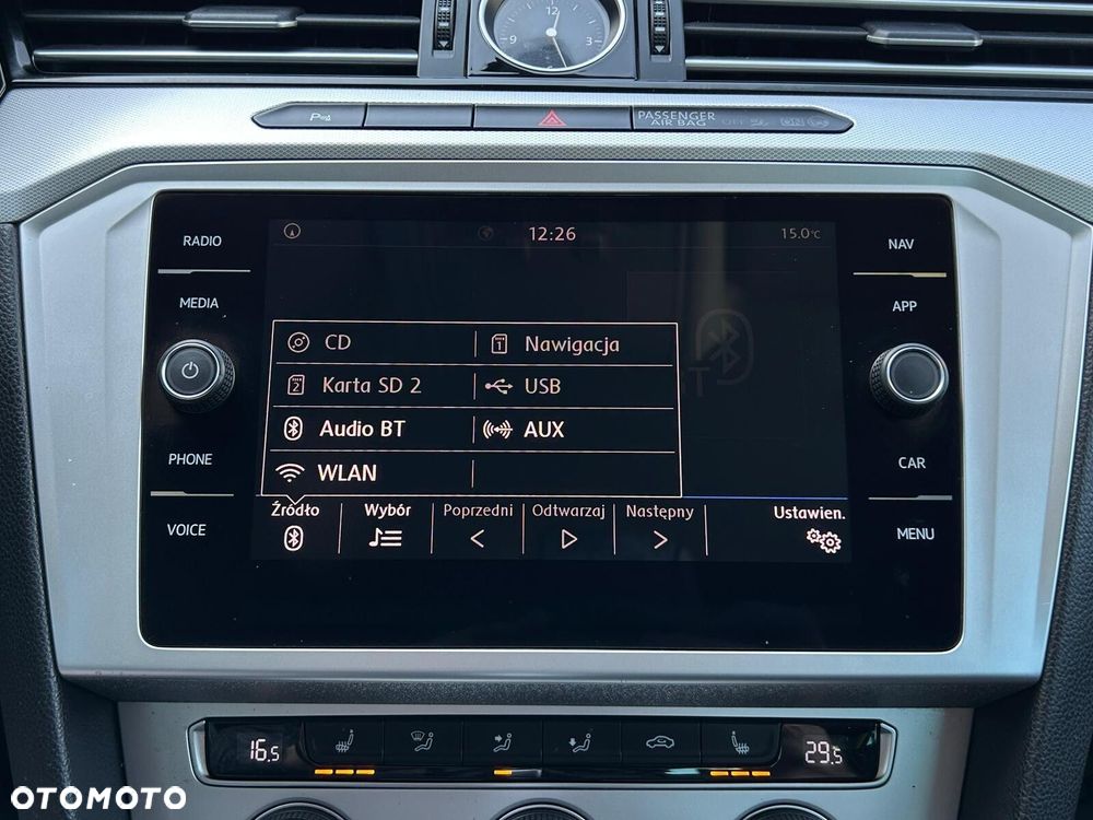 Volkswagen Passat 1.8 TSI BMT Comfortline DSG - 32