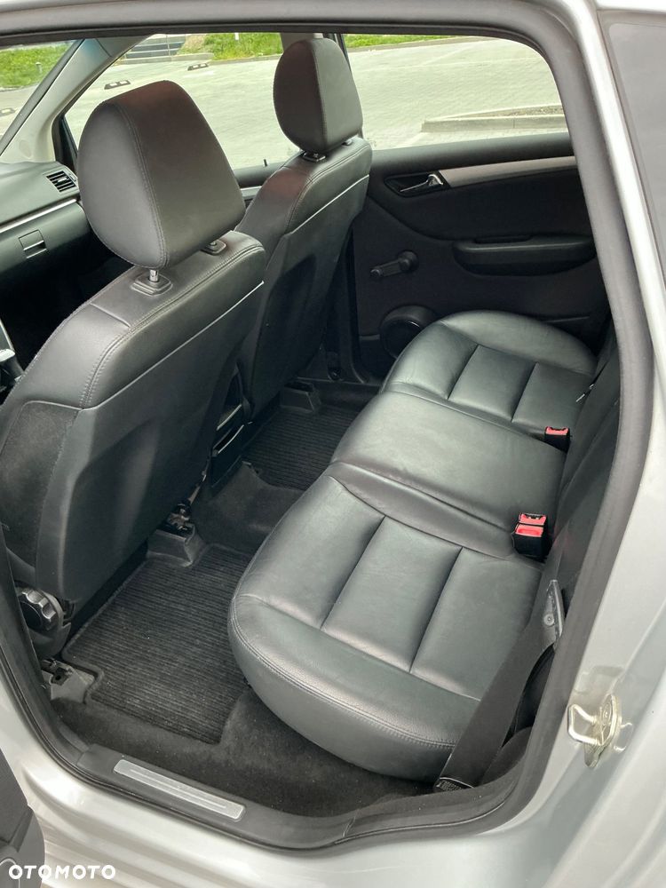 Mercedes-Benz Klasa B 180 CDI DPF Autotronic SPORT EDITION - 10