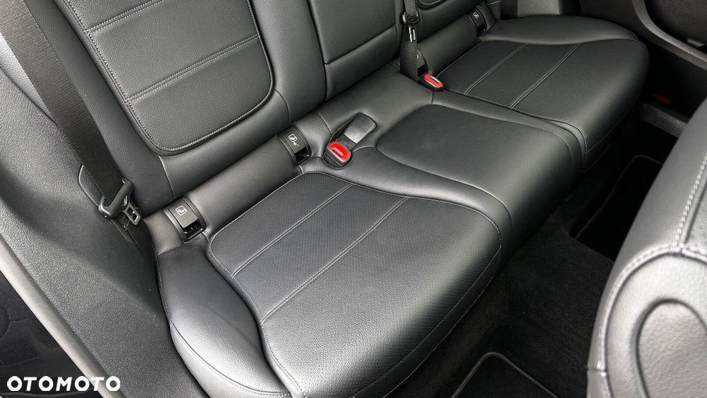 Mercedes-Benz GLC 200 mHEV 4-Matic AMG Line - 27