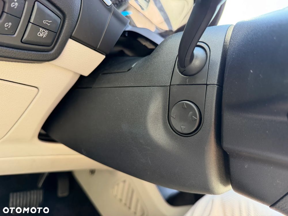 Ford Edge - 26