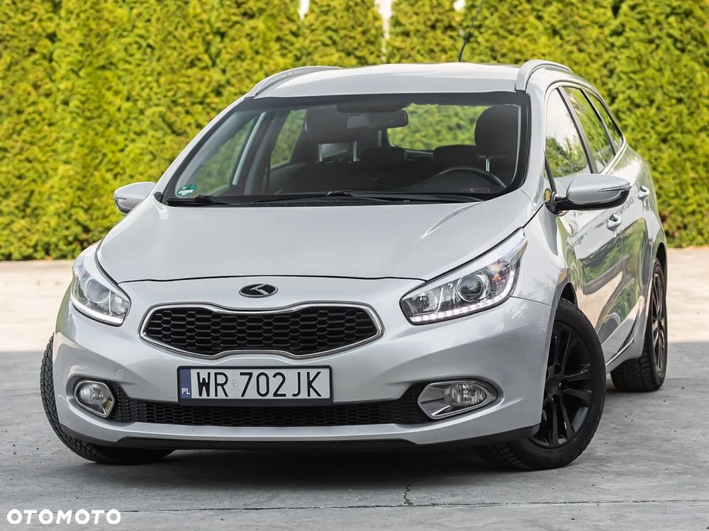 Kia Ceed 1.6 CRDi 128 Spirit - 2